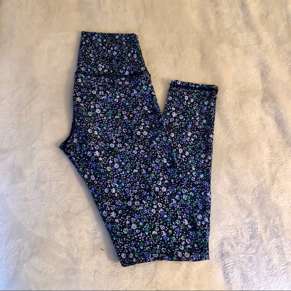 Aerie Floral “Chill” Leggings